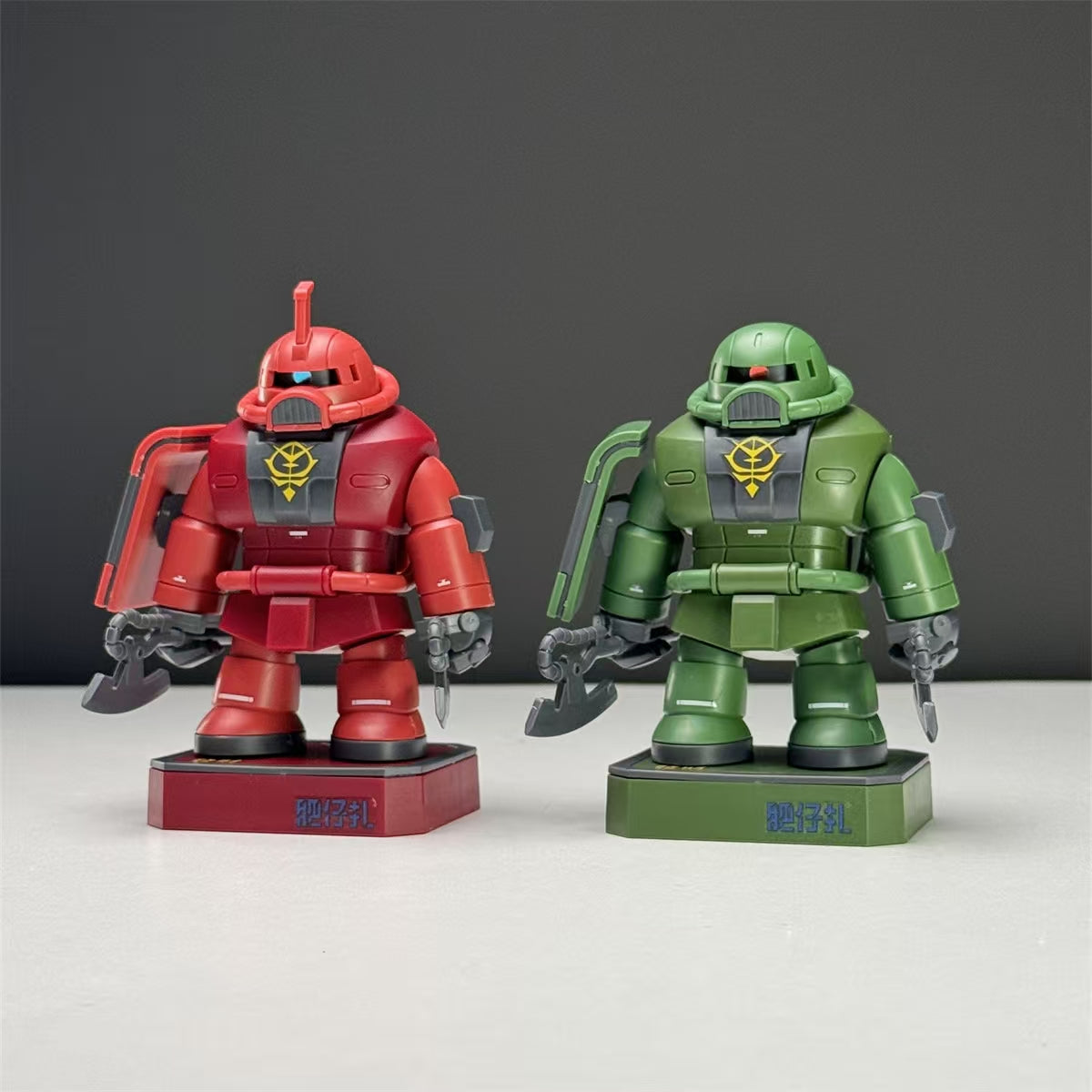 Ready Stock  set of 2 FatGuy Zaku Green and Red set